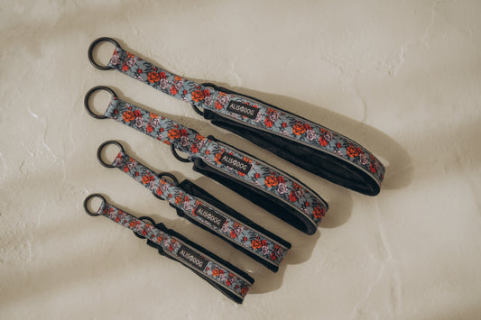Soft dog collar Peonies